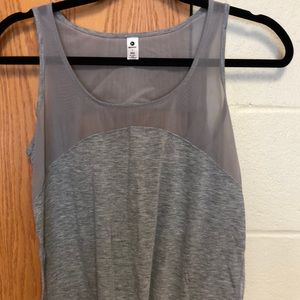 Workout tank top